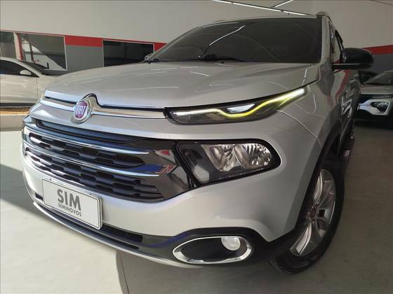 FIAT TORO 2.0 16V TURBO DIESEL VOLCANO 4WD AT9 FIAT TORO 2.0 16V TURBO DIESEL VOLCANO 4WD AT9